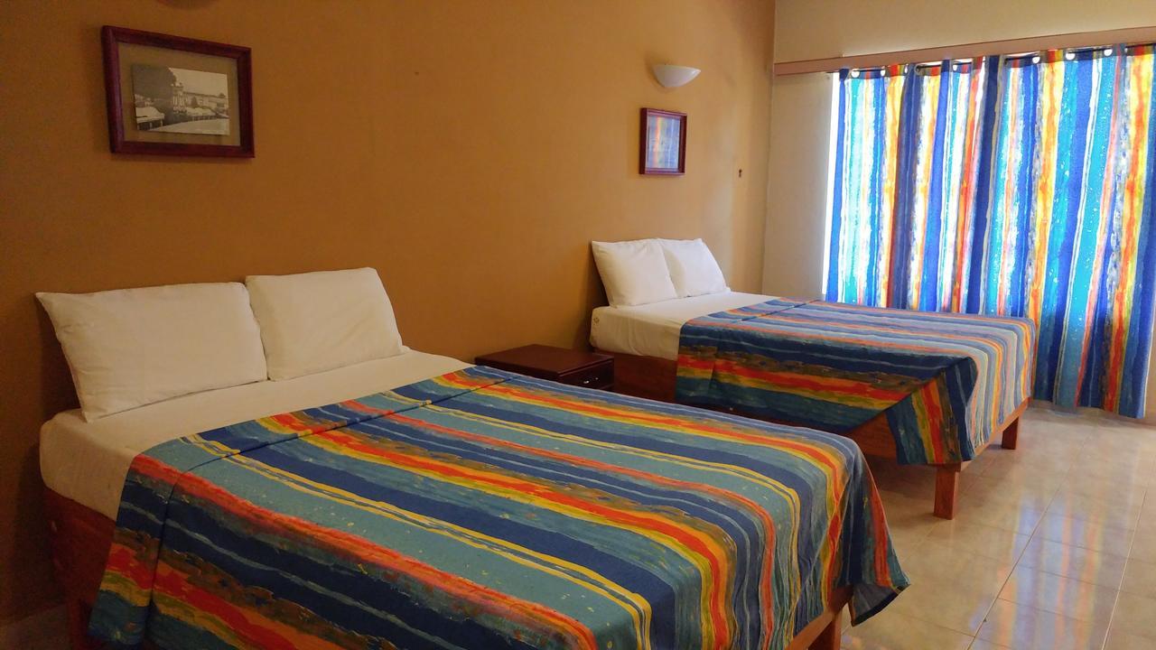 Sun Suites Cozumel Exteriör bild