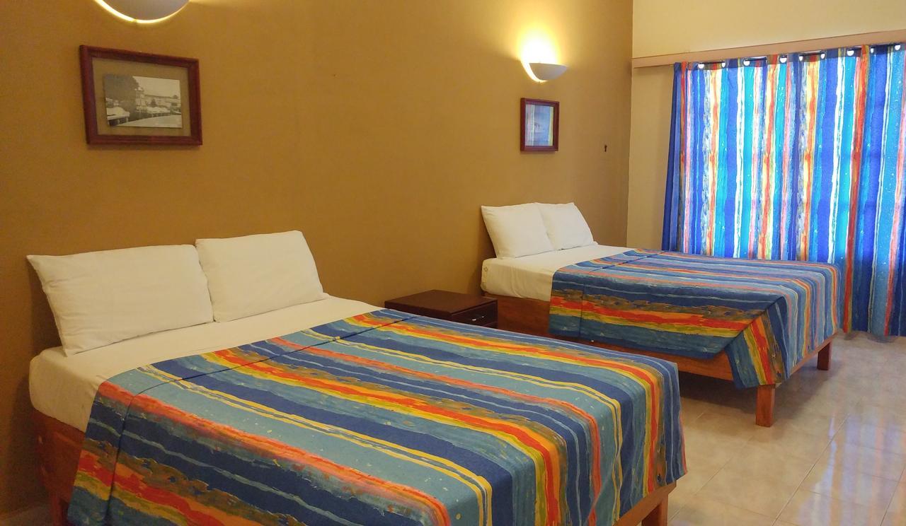 Sun Suites Cozumel Exteriör bild